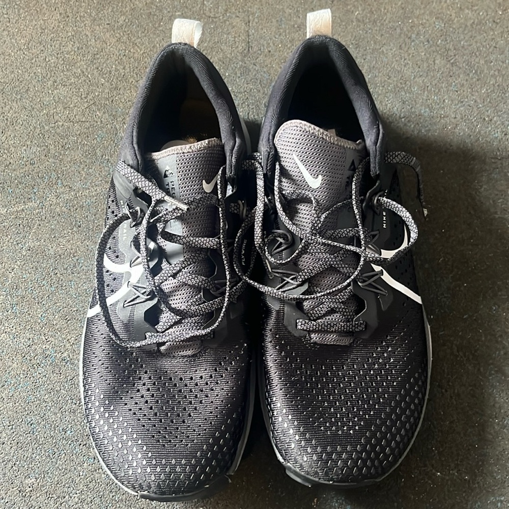 Nike Air Pegasus Trail - Barely used - Size 12 - Black & Grey